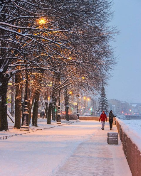 Огни набережной