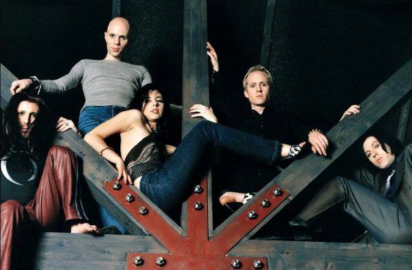 A Perfect Circle - The Outsider Apocalypse Mix