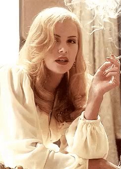 Научитесь переступать через тех, кто вами не дорожит