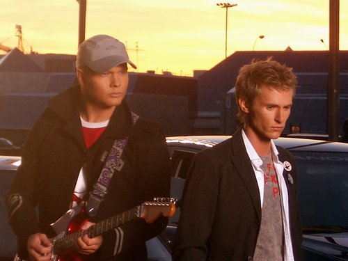 RevolveRS - Милион алых роз