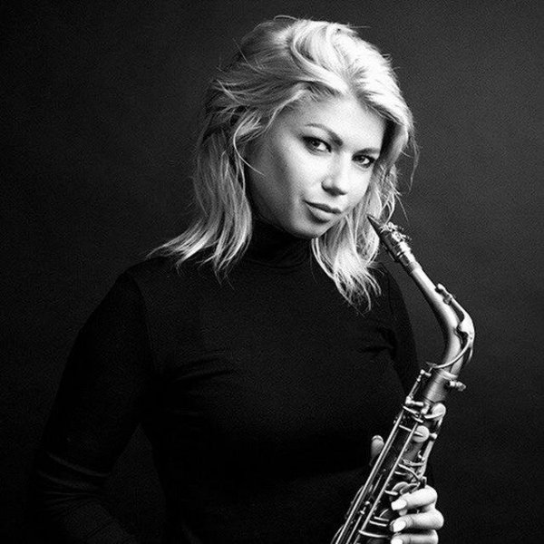 Ladynsax - Ameno (Cover)