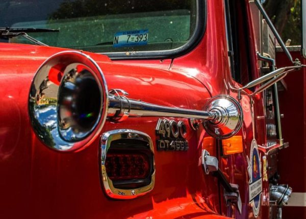 Car Claxon (ЗВУКИ ДЛЯ СМС)