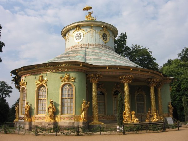 China House - panoramio - michiel1972