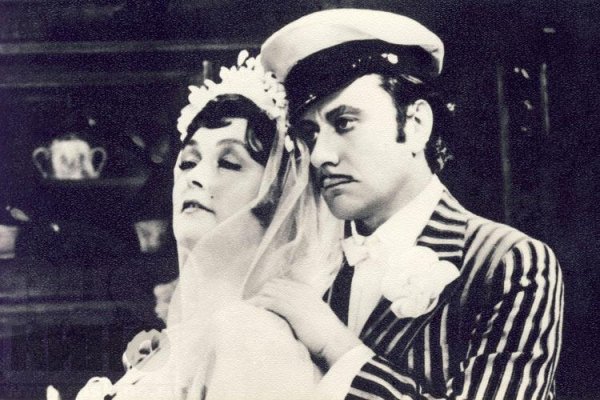 Фильм 12 стульев - Фильм 12 стульев