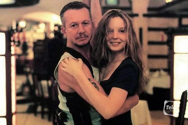 Sztywny Pal Azji ( из х/ф Охранник для дочери ) - Tango