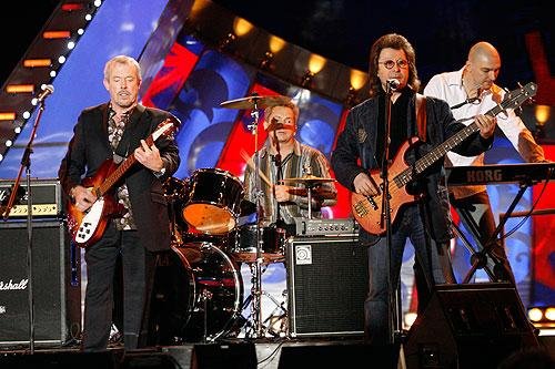 Андрей Макаревич - Не Стоит Прогибаться Под Измен