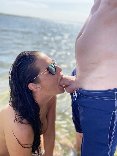 A198EF6D-3175-411D-849C-A33F8C5815FD