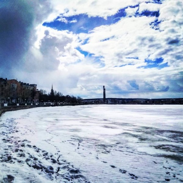 Хорошая погода над городом