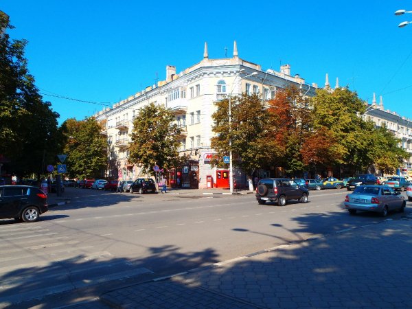 Сталинка послевоенной постройки