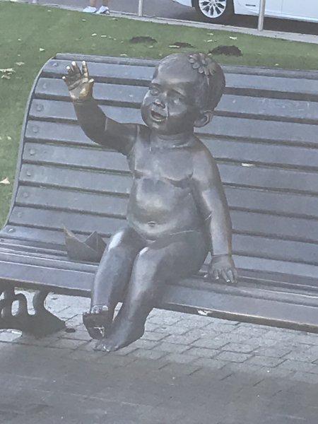 C5994578-FD8B-452E-85AF-5F32C38702B8