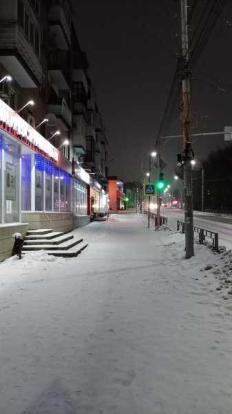 Заснеженная улица