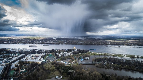 &quot;Много лестниц в небеса&quot;-ливень/Ярославль