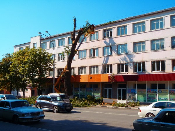 Здание довоенной постройки