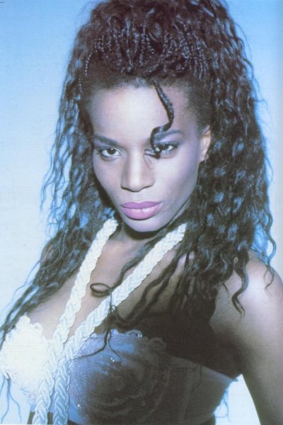 Black Box - Ride On Time (ft. Loleatta Holloway) (Radio Edit)