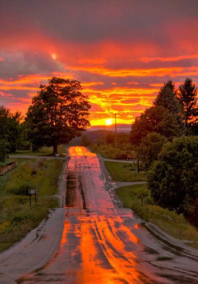 Beautiful sunset road.png