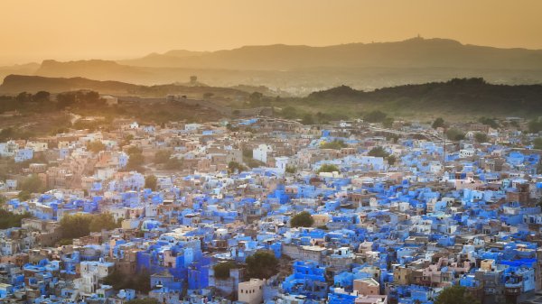 BlueCityIndia ROW1763562166 UHD
