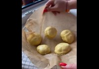 МОЛОЧНЫЕ БУЛОЧКИ НА ЗАВТРАК
