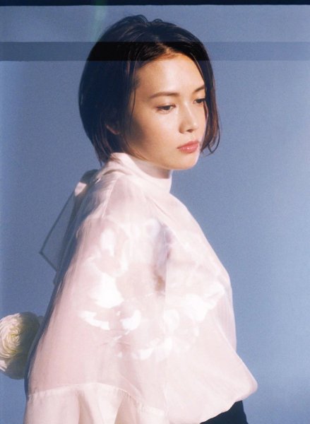 yui - д74ц37ф5а3е10211д9е3е64627587772