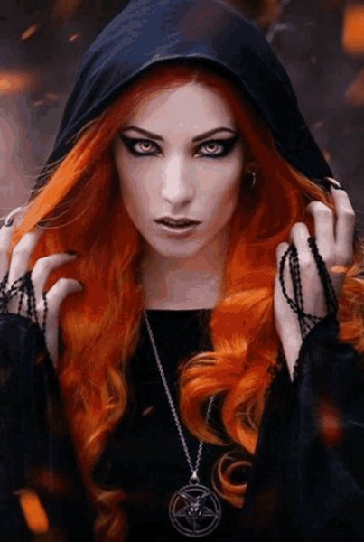 Elliered flame girl
