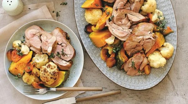 Филе индейки конфи с тыквой, цветной капустой и курагой