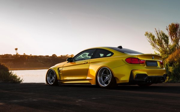Bmw-m4-vorsteiner-gold