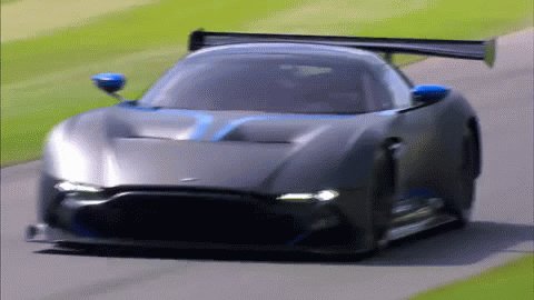 aston martin vulcan