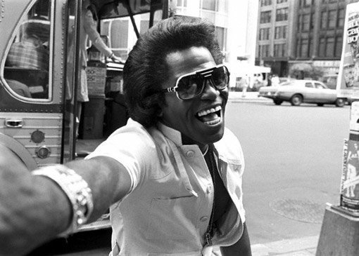 James Brown - It&apos;s A New Day, So Let A Man Come In