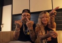 Mia Julia x AlphaBeat x Blondee - Mami hat viel Geld