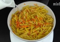 МАКАРОНЫ в сковороде