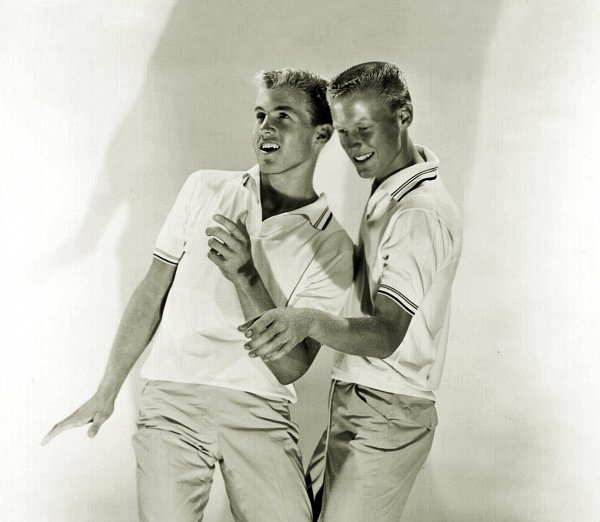 Jan &amp; Dean - Rhithm Of The Rain