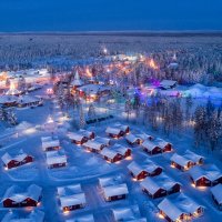 SantaClausVillage ROW4294530215 UHD