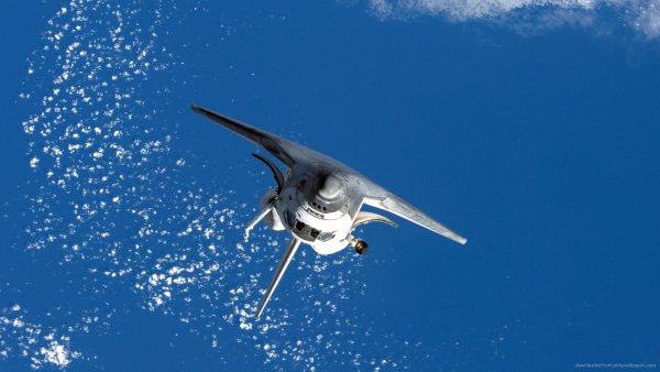 space-shuttle-front