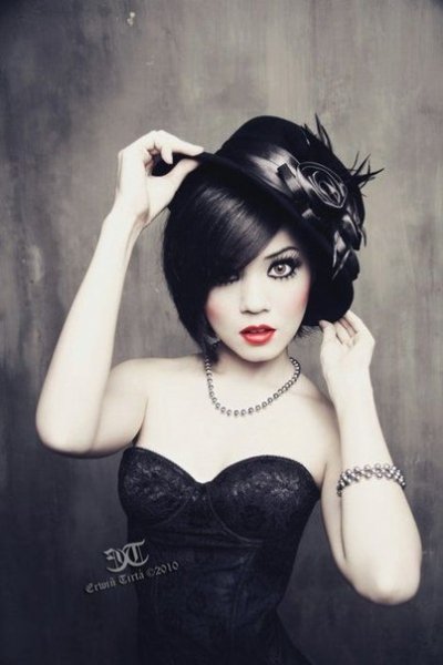Cabaret goth (2)