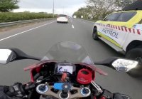 CBR1000RR vs DUCATI V4 STREETFIGHTER vs GSXR1000 K8