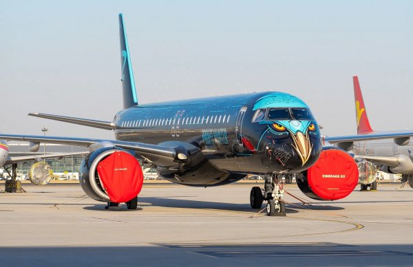 EMBRAER ERJ-190-400STD
