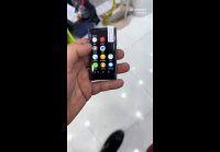 Крошечный смартфон