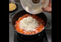 Маклюбе..