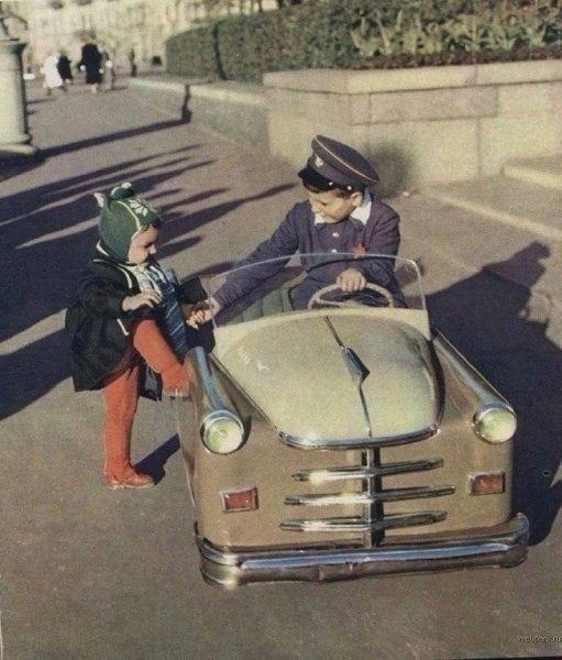 год детская машина