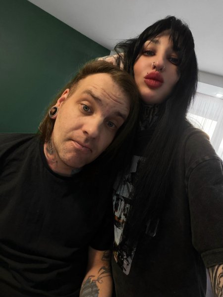 (60)