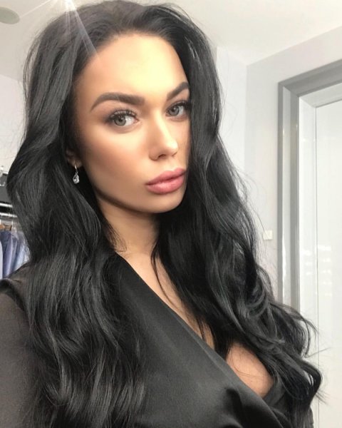 Yana 2018