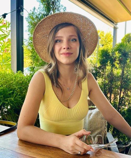 Елизавета Арзамасова