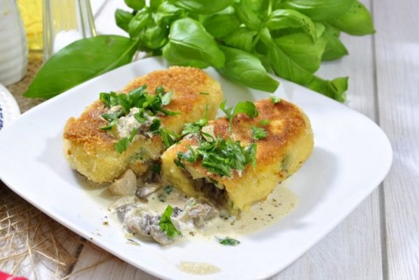 Зразы картофельные с грибами