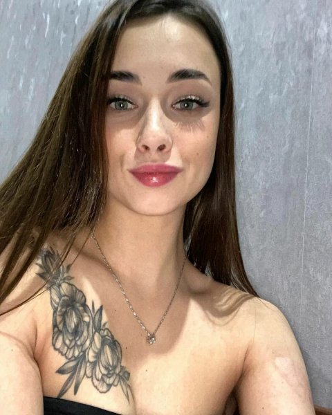 picture_385632602