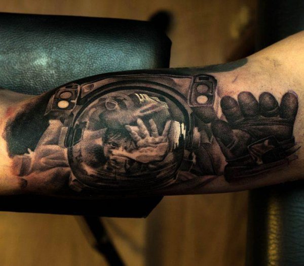 Tattoo (3290)