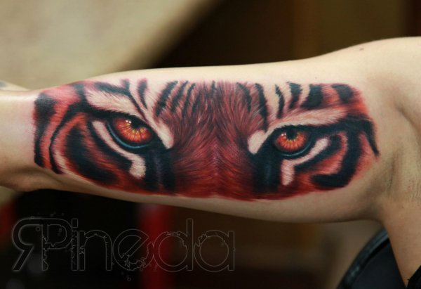 Tattoo (967)