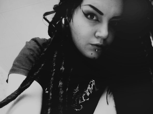 2EAMilv5Nks1
