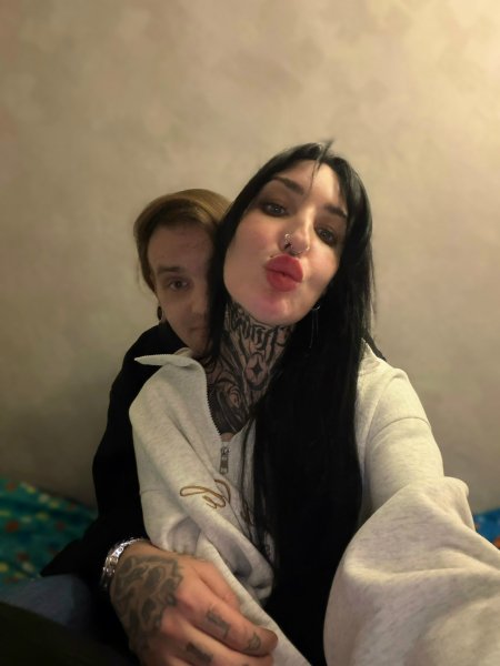 (45)