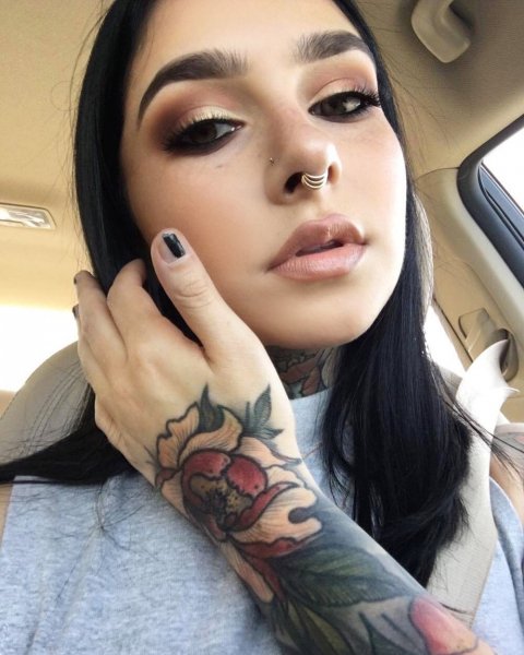 picture_380606640