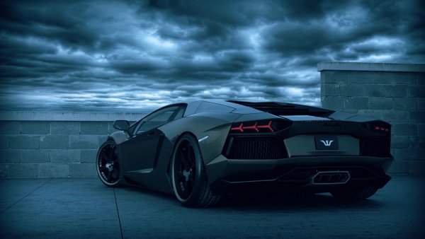 Lamborghini-aventador-sportcar-lamborgini