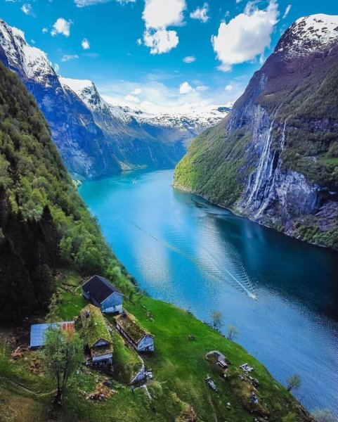 file_100756866